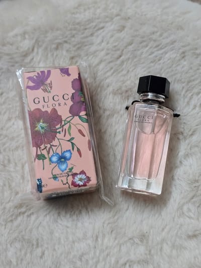 Gucci Flora Gorgeous Gardenia edt 5ml Official Miniature for women_img_0