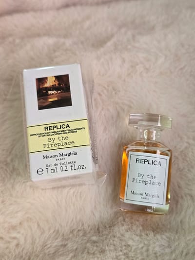 Maison Margiela Replica By The Fireplace edt 7ml Official Miniature for women & men_img_0