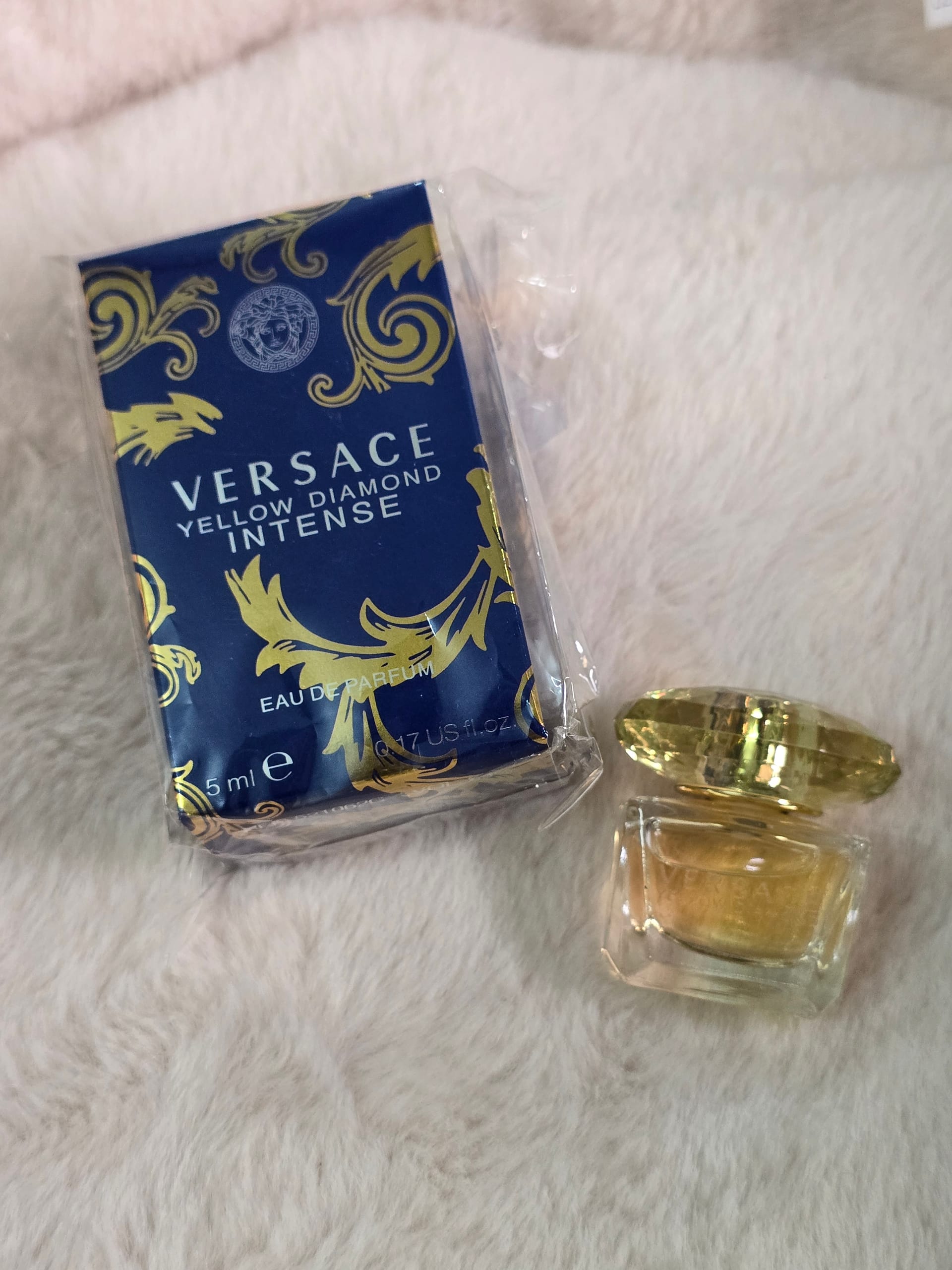 Versace Yellow Diamond Intense edp 5ml Official Miniature for women